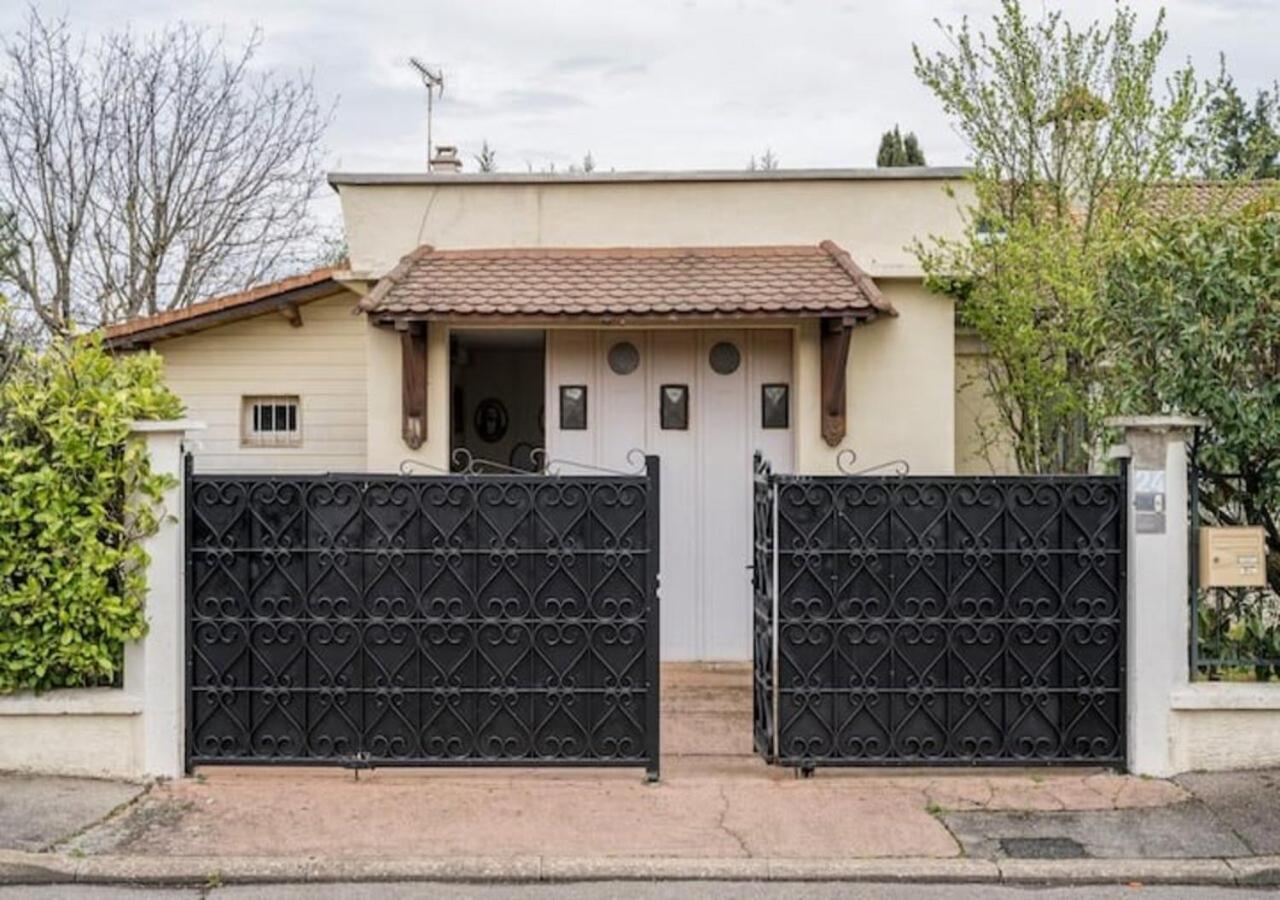Chambres Privees Dans Maison Avec Jardin-Proche Ldlc-Groupama Stadium-Eurexpo ヴォー・アン・ヴラン エクステリア 写真